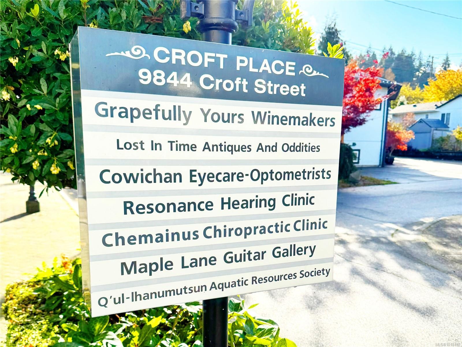 202-9844 Croft St, Chemainus, BC - Outdoor