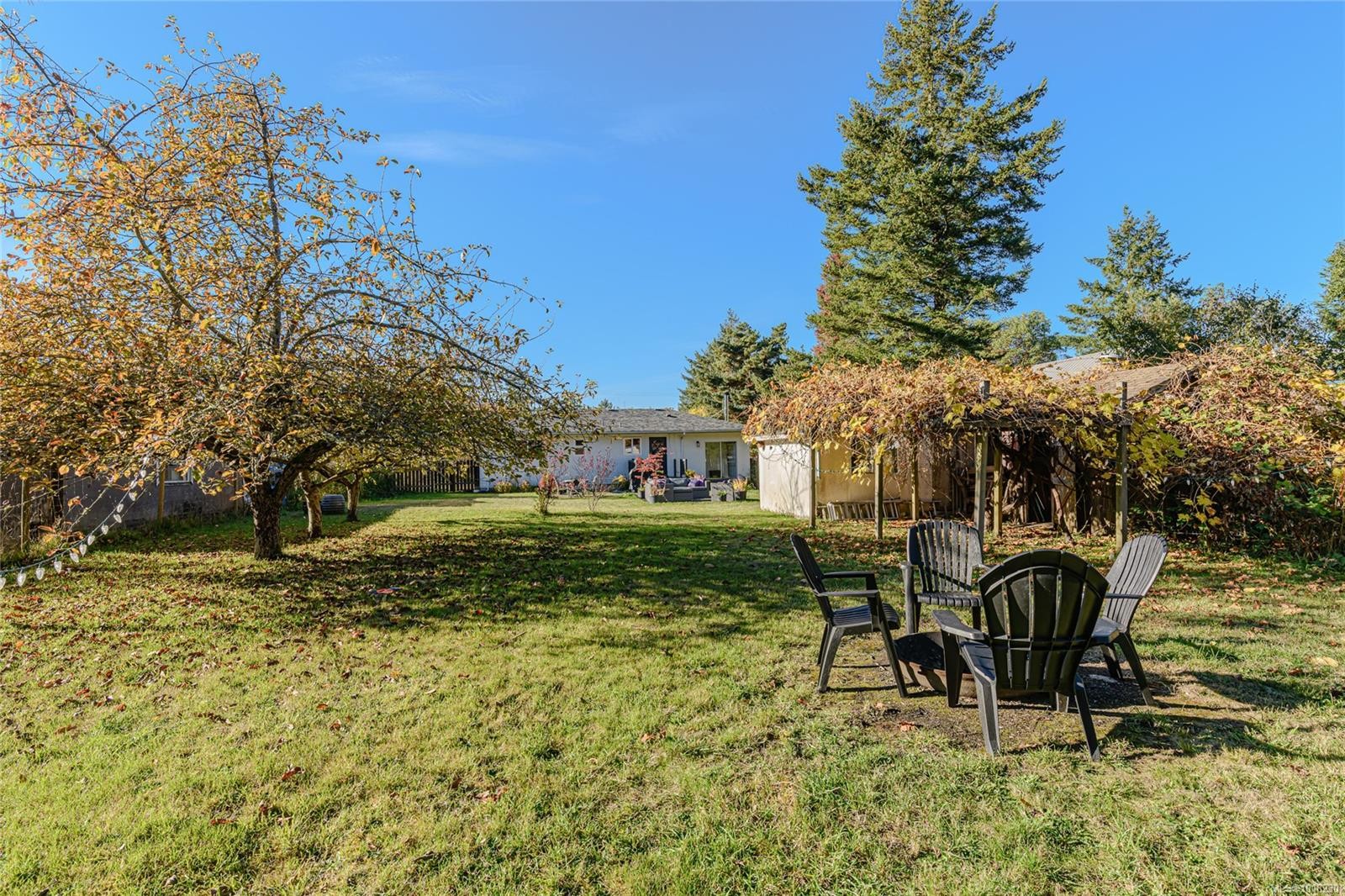 273 Maliview Dr, Salt Spring, BC