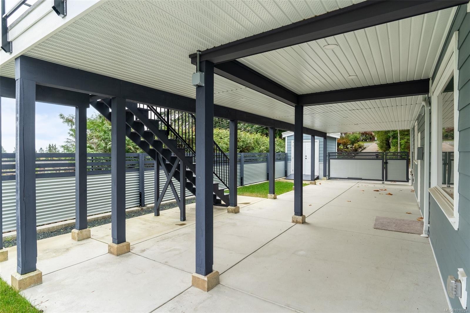 667 Noowick Rd, Mill Bay, BC