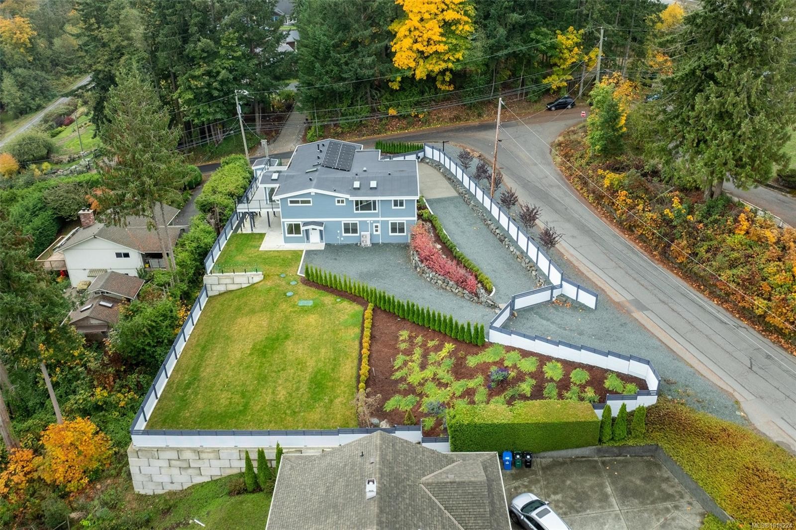 667 Noowick Rd, Mill Bay, BC