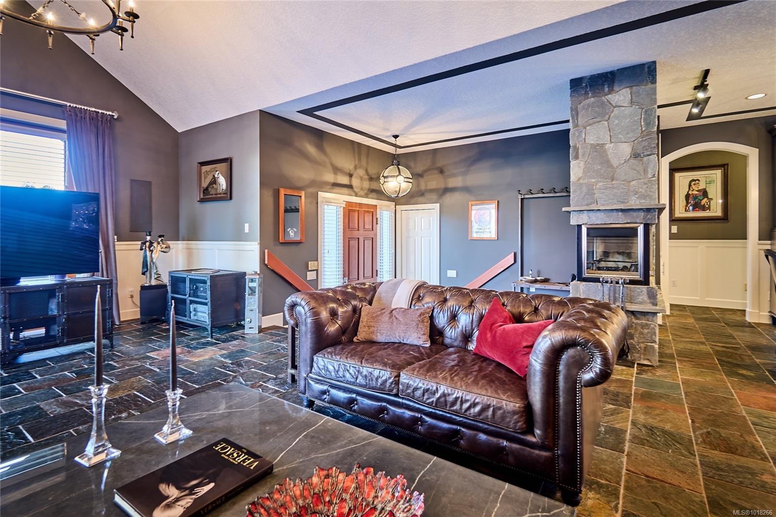 301 Mount Royal Pl, Nanaimo, BC