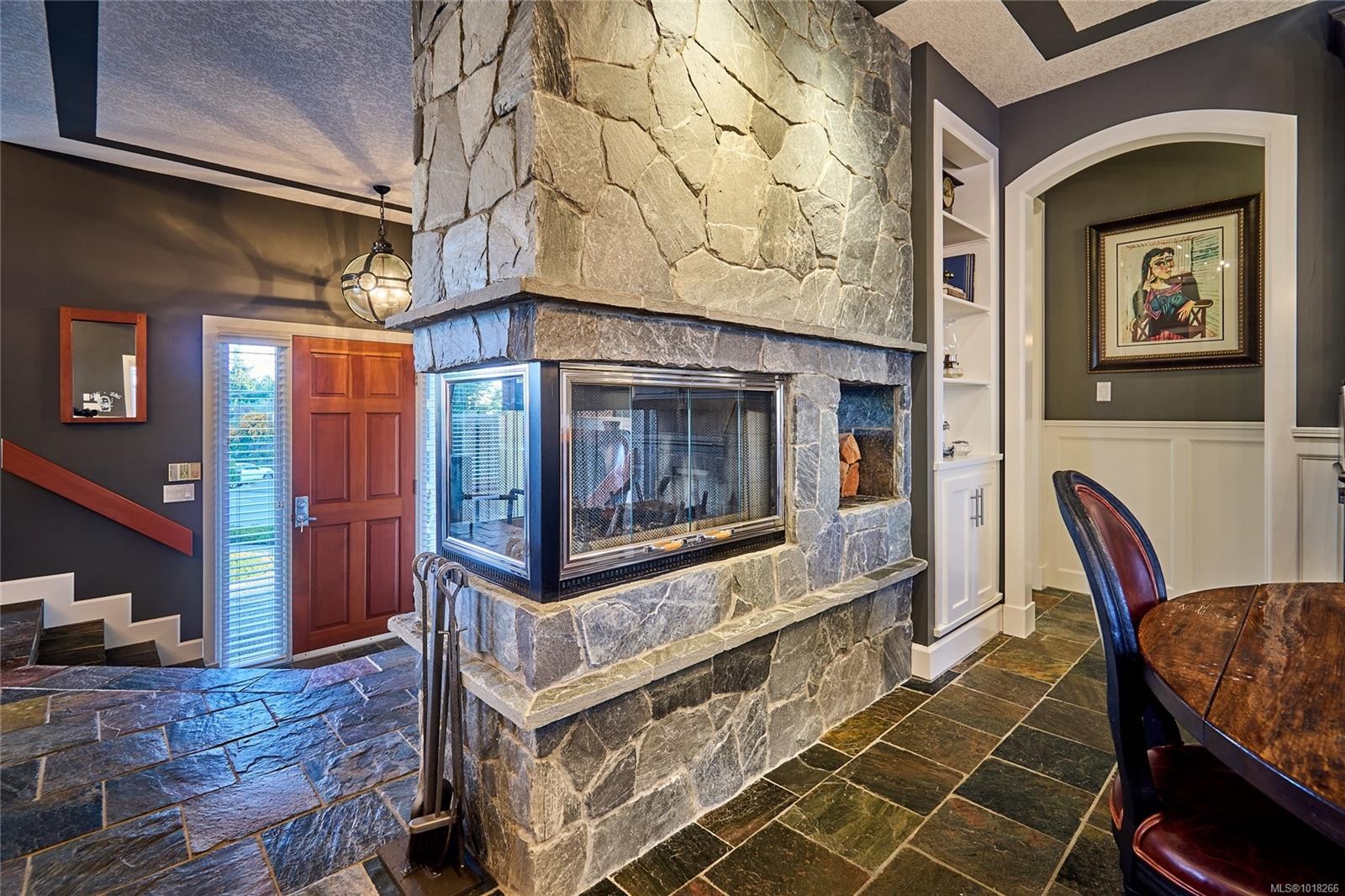 301 Mount Royal Pl, Nanaimo, BC