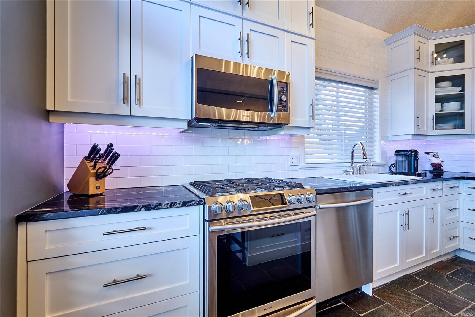 301 Mount Royal Pl, Nanaimo, BC