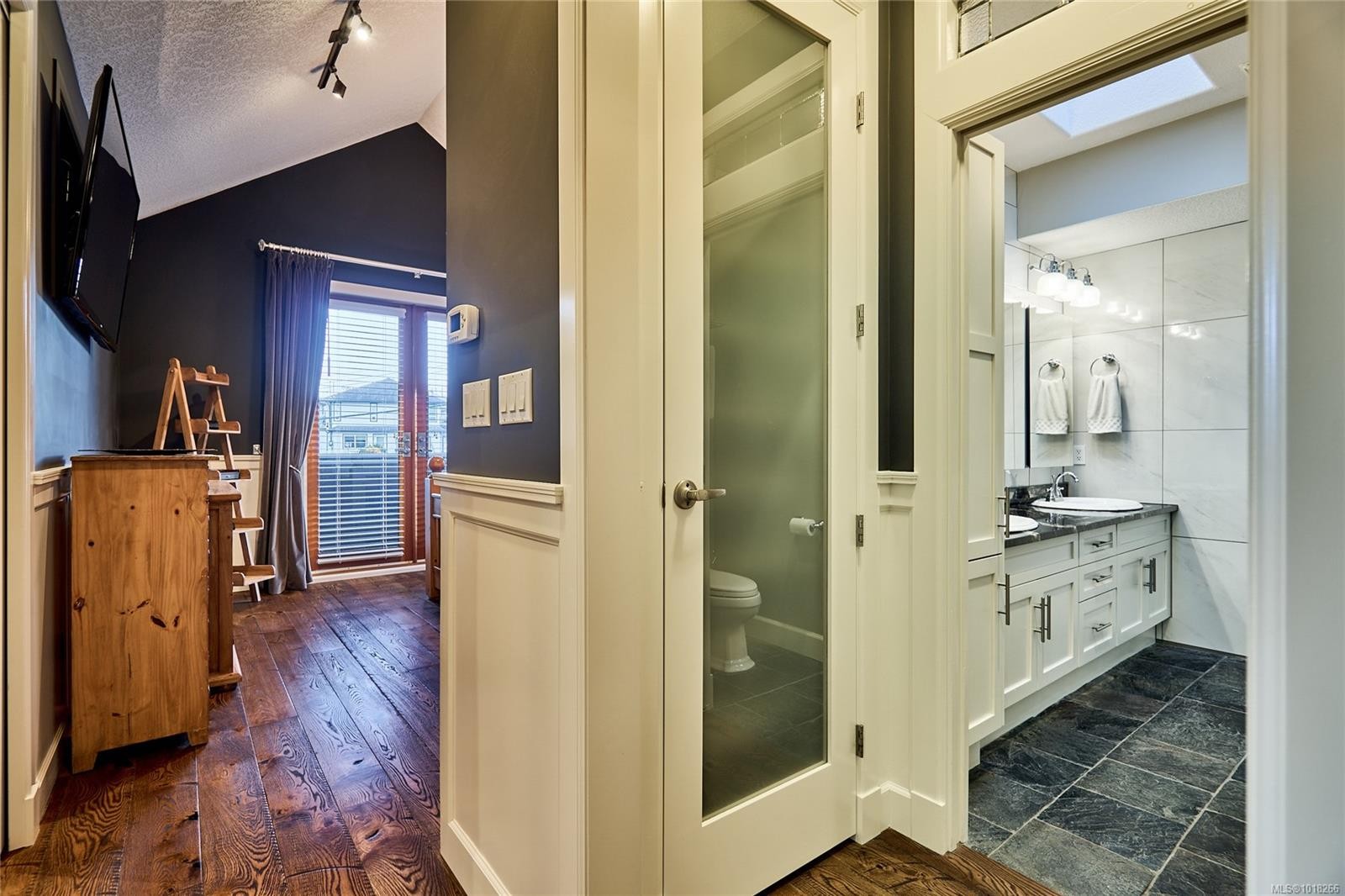 301 Mount Royal Pl, Nanaimo, BC