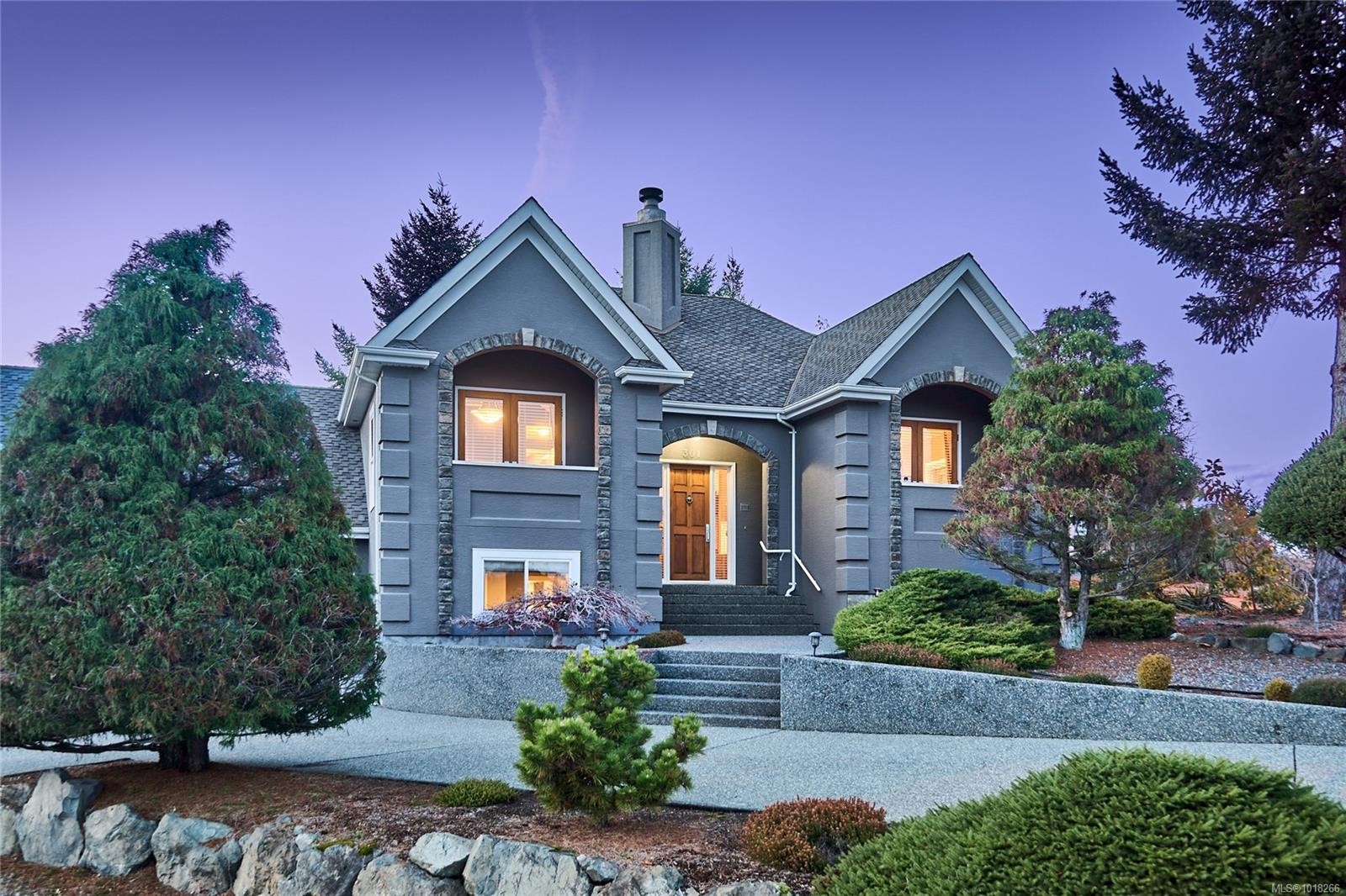 301 Mount Royal Pl, Nanaimo, BC