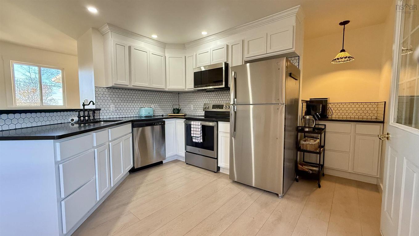 42 Arrow Head Crescent, Waterside, NS