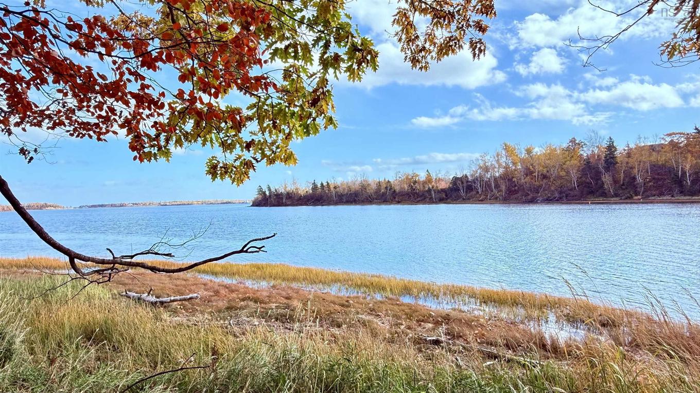 42 Arrow Head Crescent, Waterside, NS