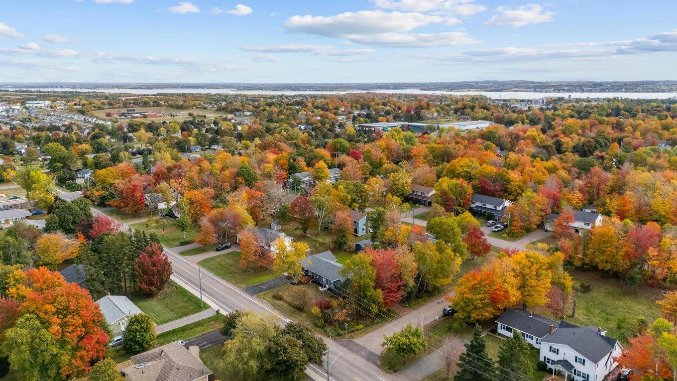 24 Oak Drive, Charlottetown, PE