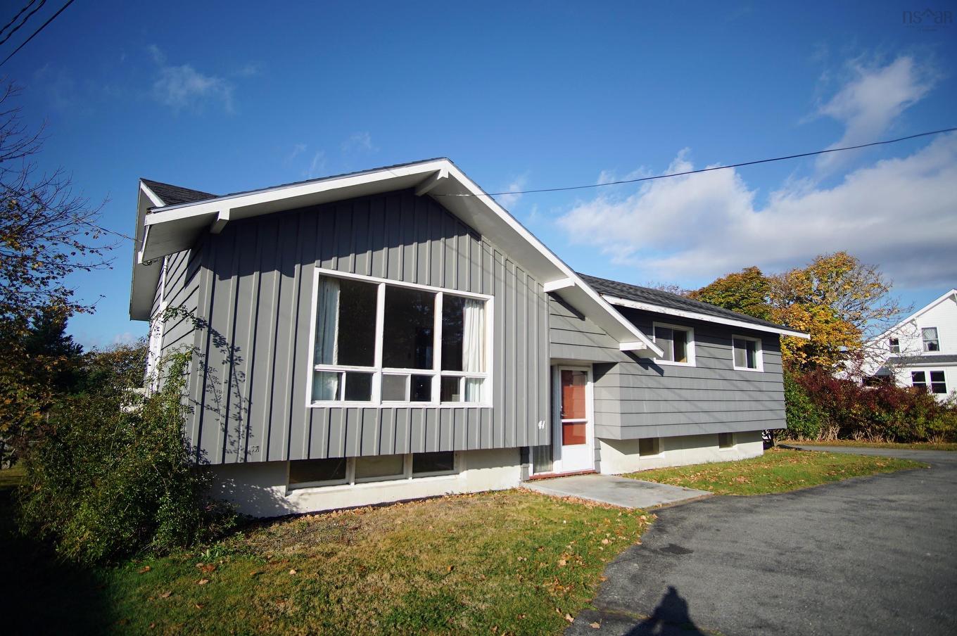 41 Howe Street, Lockeport, NS