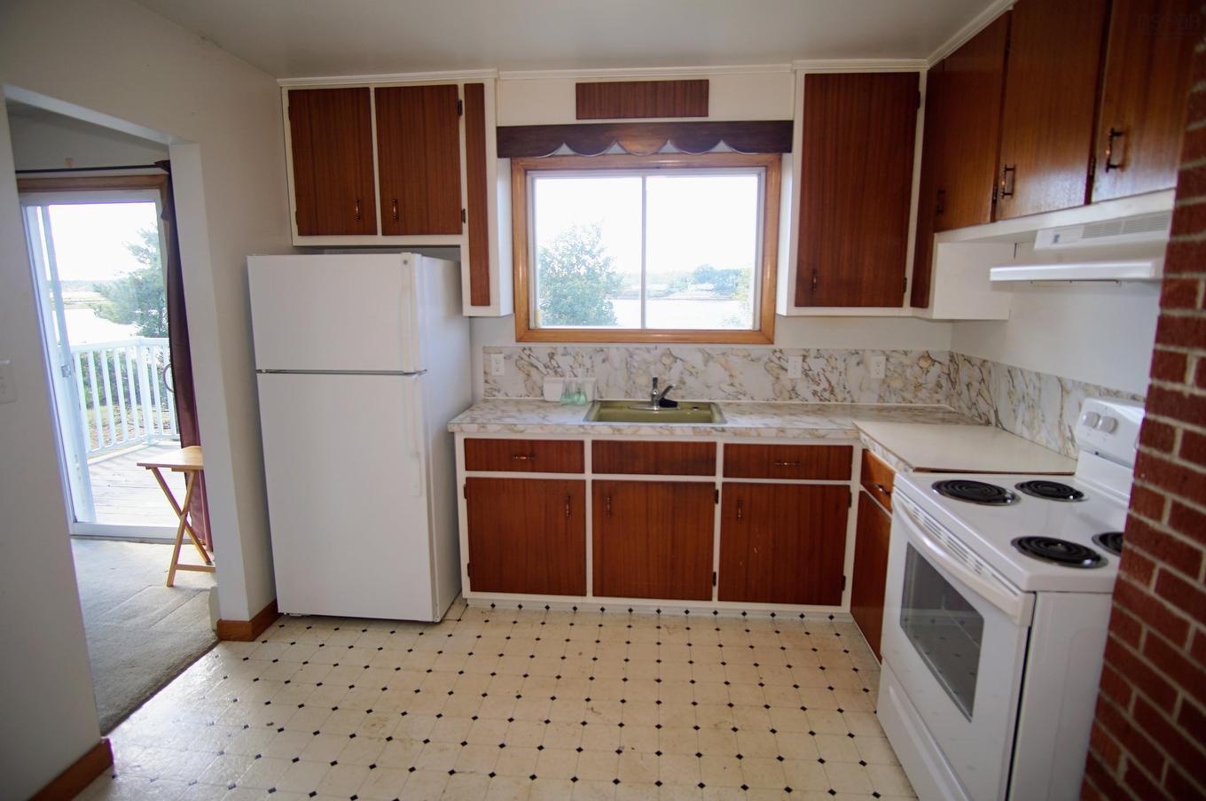 41 Howe Street, Lockeport, NS