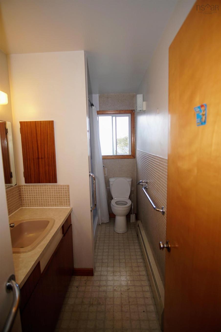 41 Howe Street, Lockeport, NS