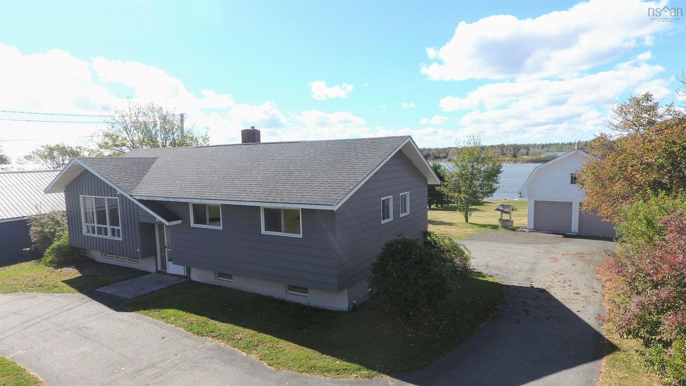 41 Howe Street, Lockeport, NS