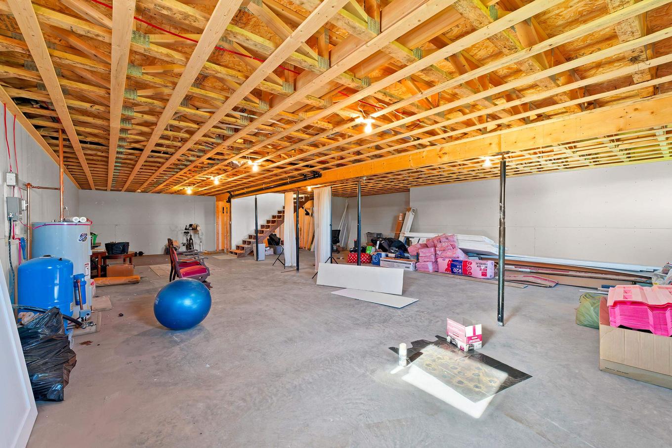 81 Kingsway Drive, New Perth, PE