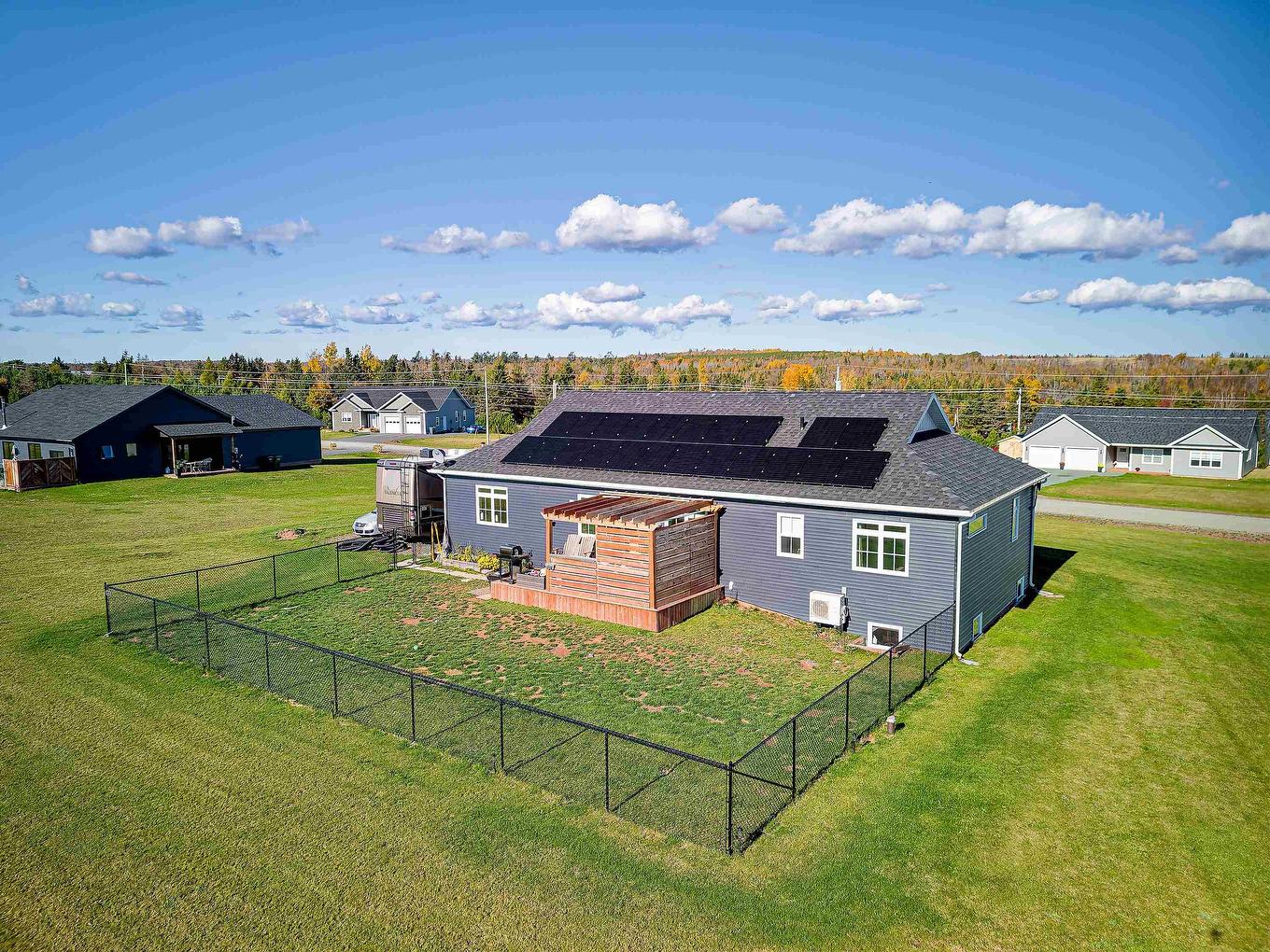 81 Kingsway Drive, New Perth, PE