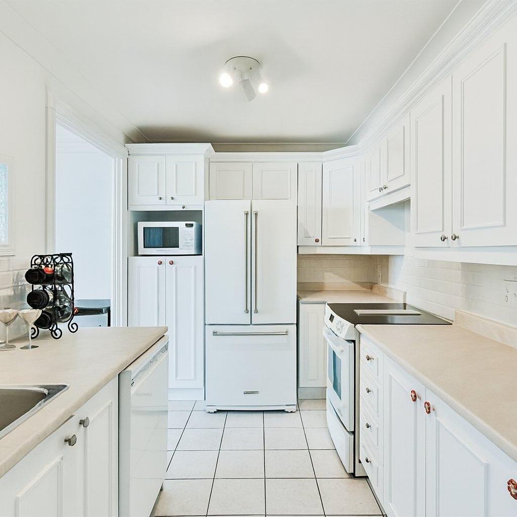 Kitchen - 712 Boul. Des Seigneurs-Dumont, Saint-Jérôme, QC - Indoor Photo Showing Kitchen
