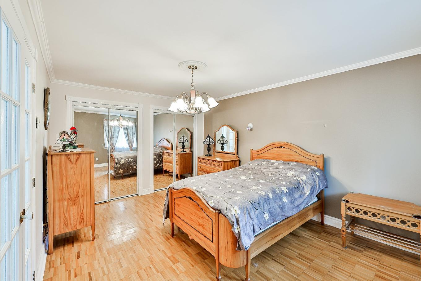 Primary bedroom - 712 Boul. Des Seigneurs-Dumont, Saint-Jérôme, QC - Indoor Photo Showing Bedroom