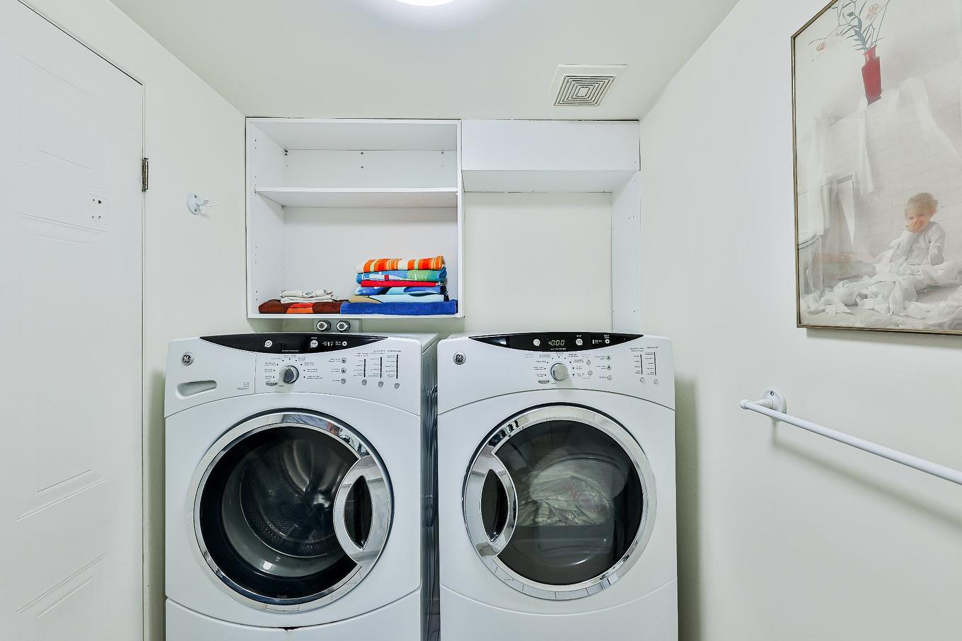 Powder room - 712 Boul. Des Seigneurs-Dumont, Saint-Jérôme, QC - Indoor Photo Showing Laundry Room