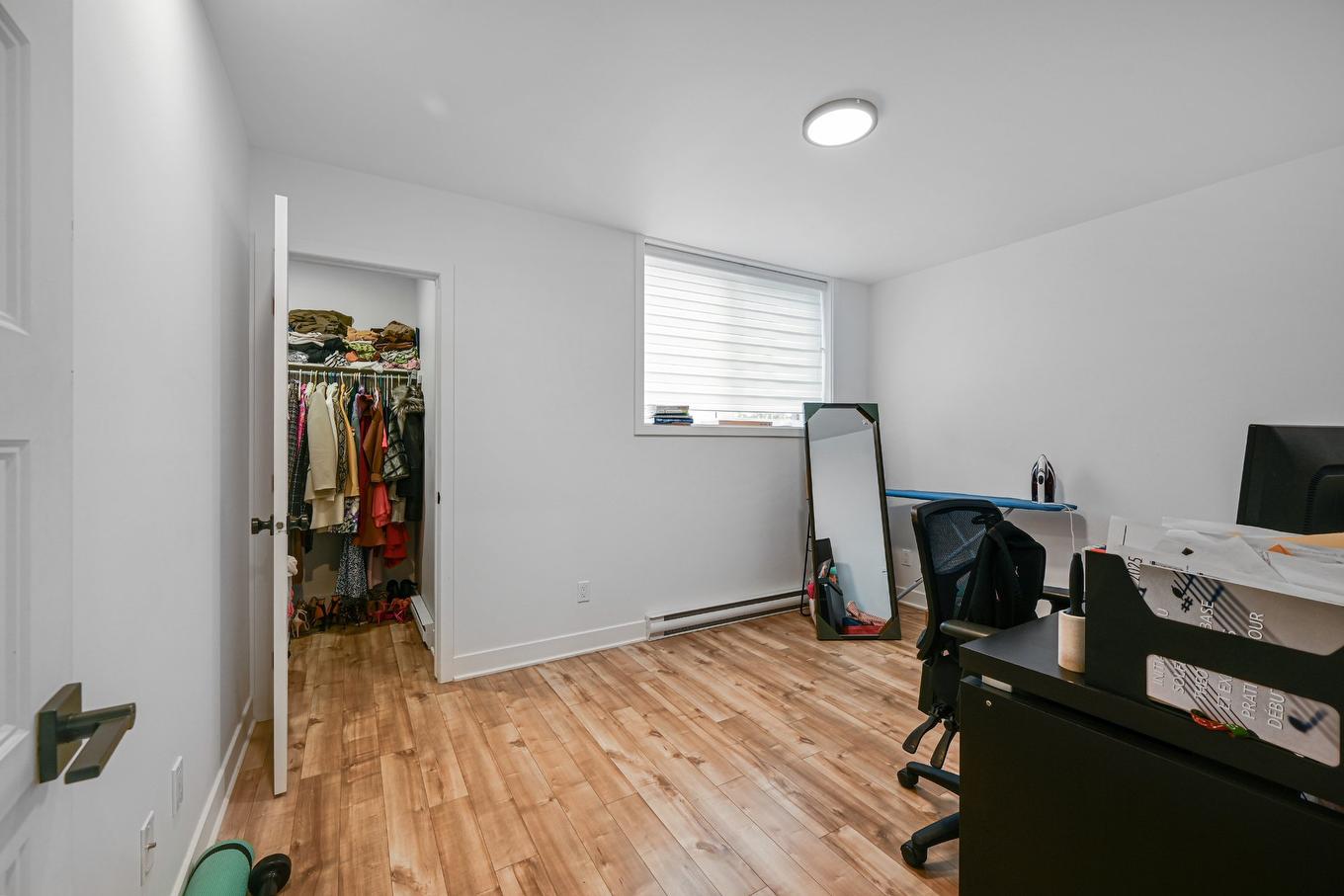 Bureau - 50 Rue Bella, Saint-Jean-Sur-Richelieu, QC - Indoor