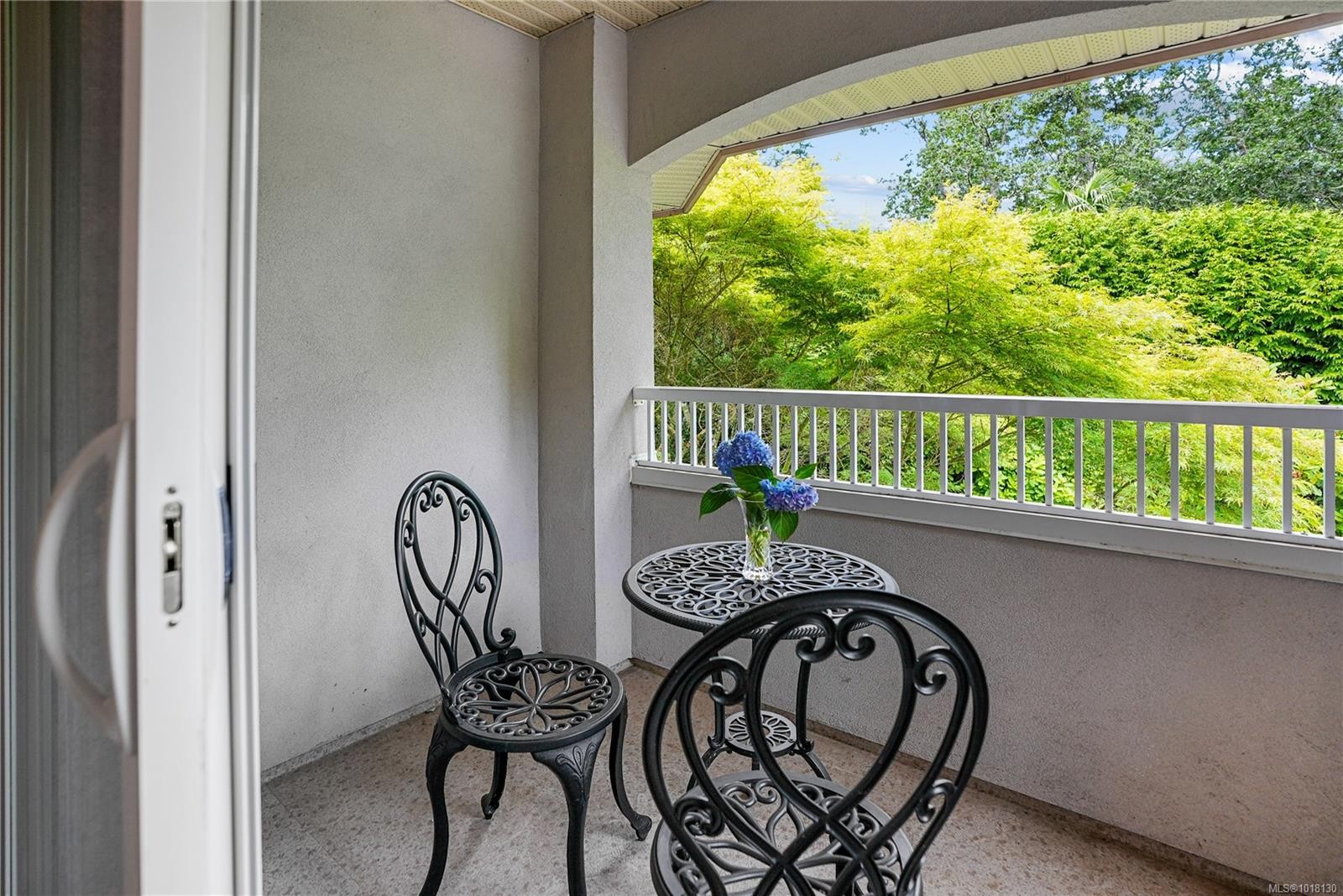 4638 Boulderwood Dr, Saanich, BC