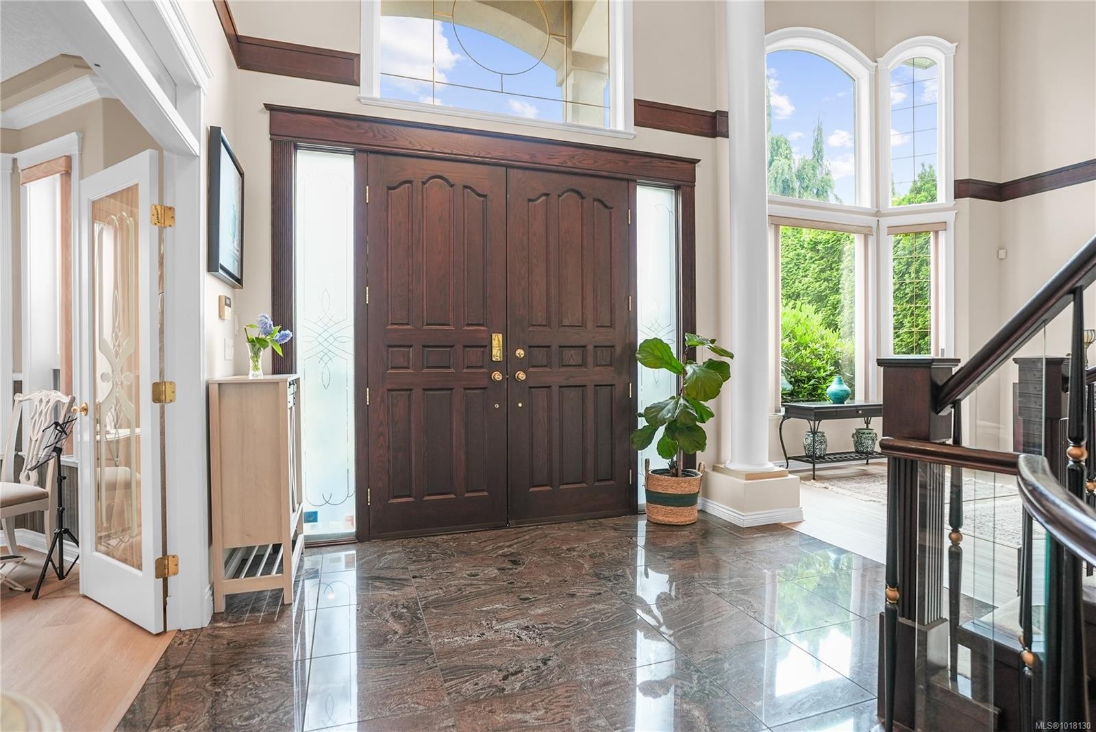 4638 Boulderwood Dr, Saanich, BC