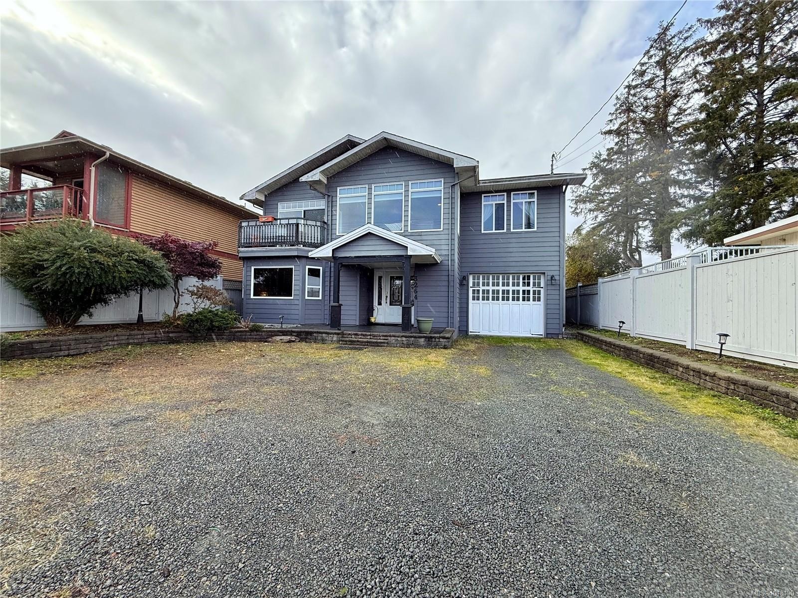 3264 Island Hwy South, Campbell River, BC