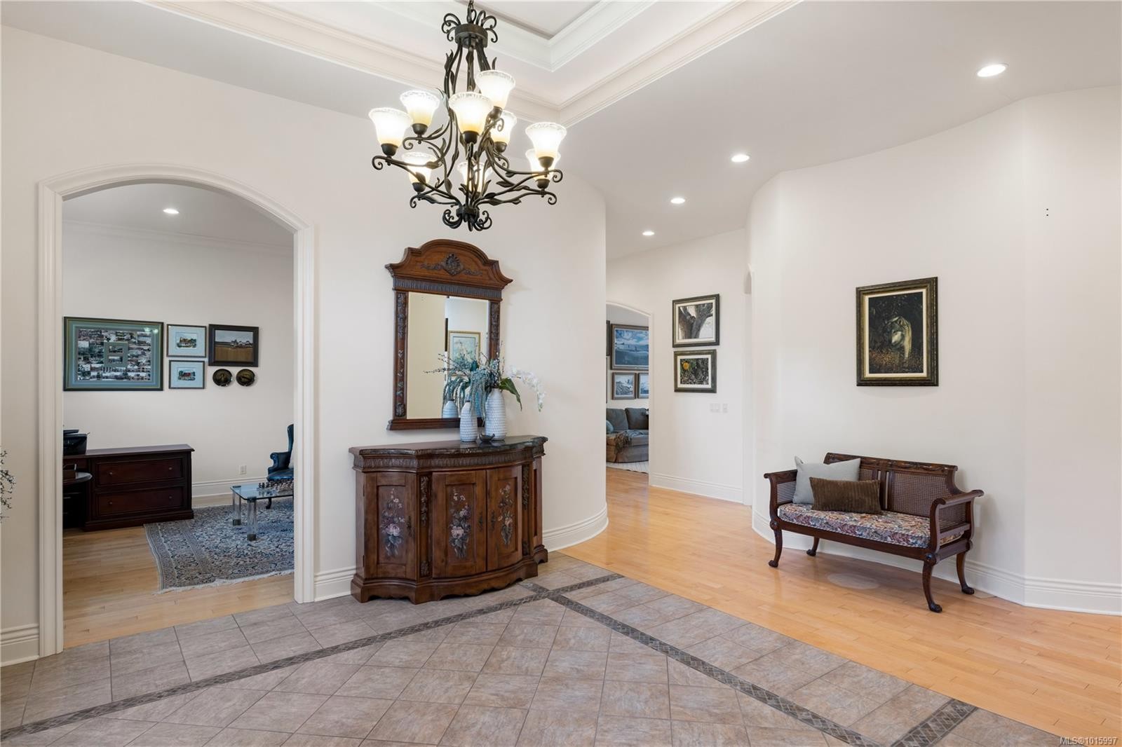 3721 Arbutus Ridge, Saanich, BC