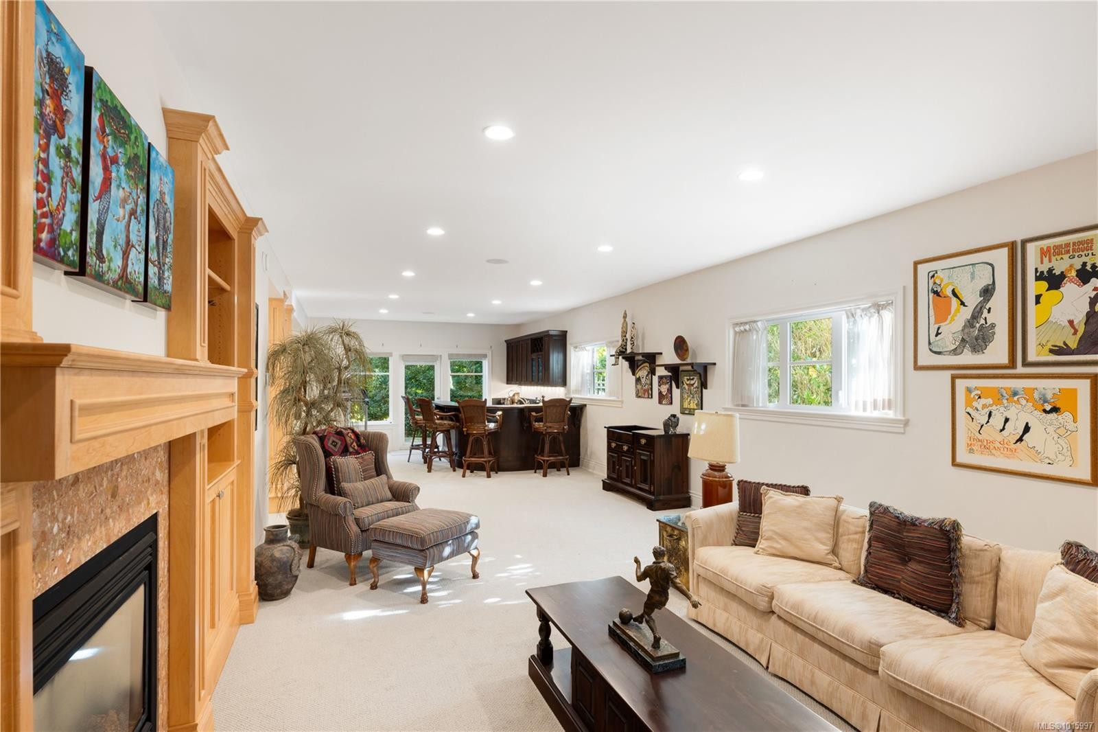 3721 Arbutus Ridge, Saanich, BC