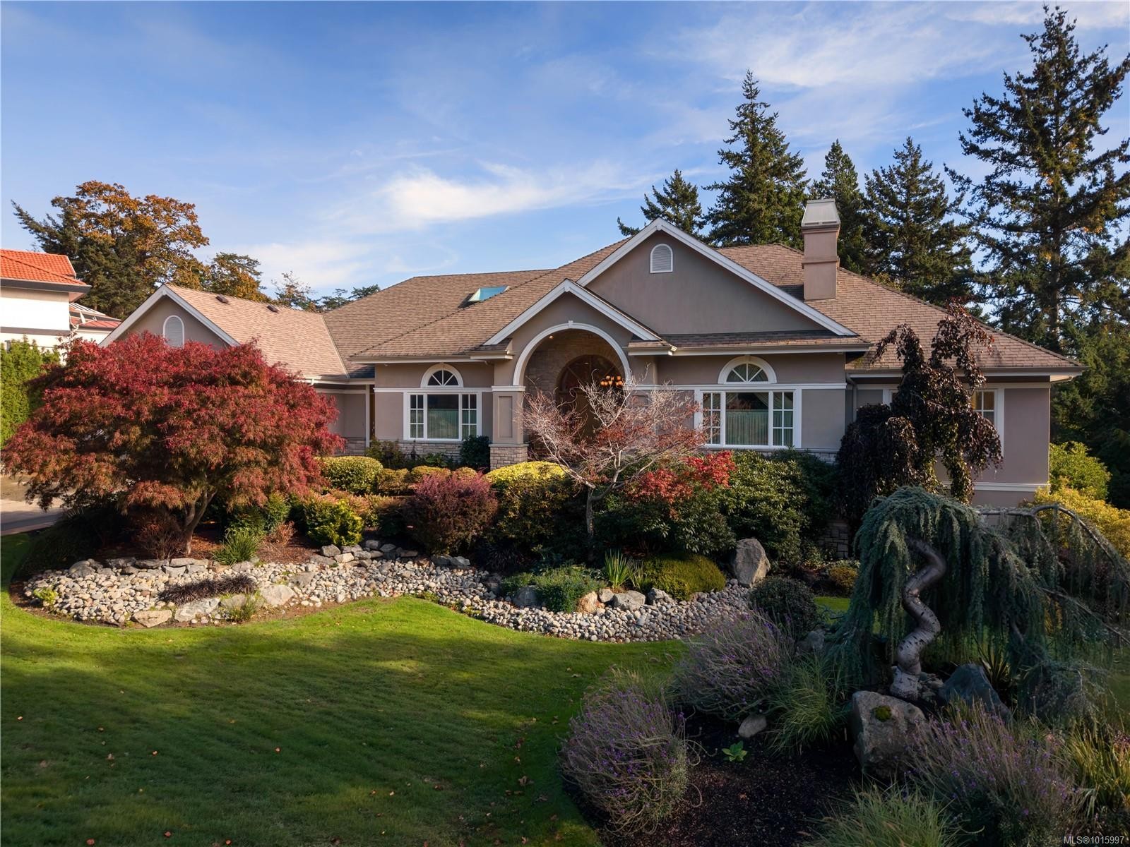 3721 Arbutus Ridge, Saanich, BC