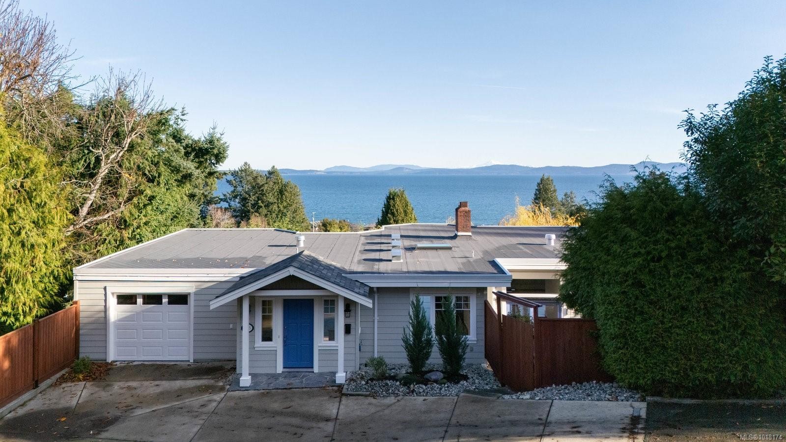 5055 Lochside Dr, Saanich, BC