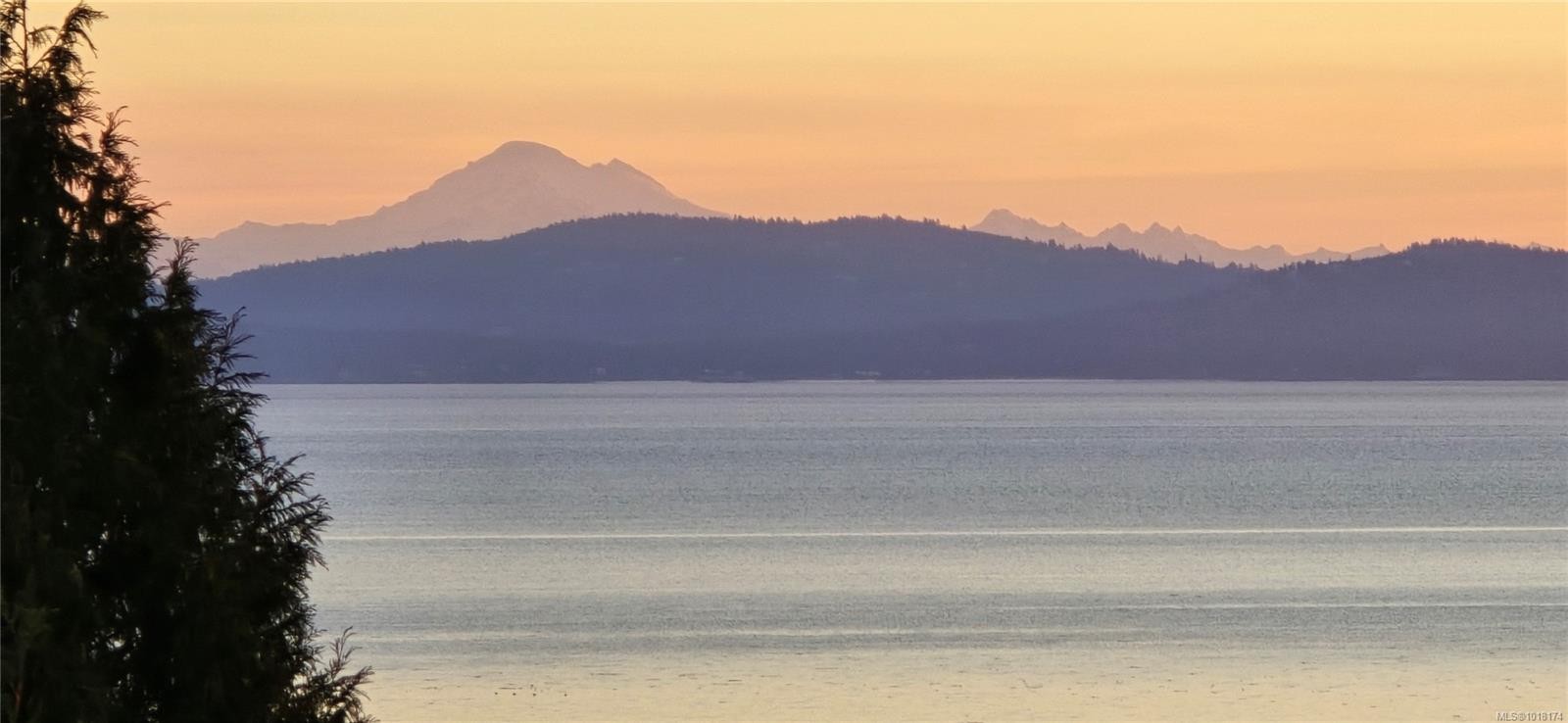 5055 Lochside Dr, Saanich, BC