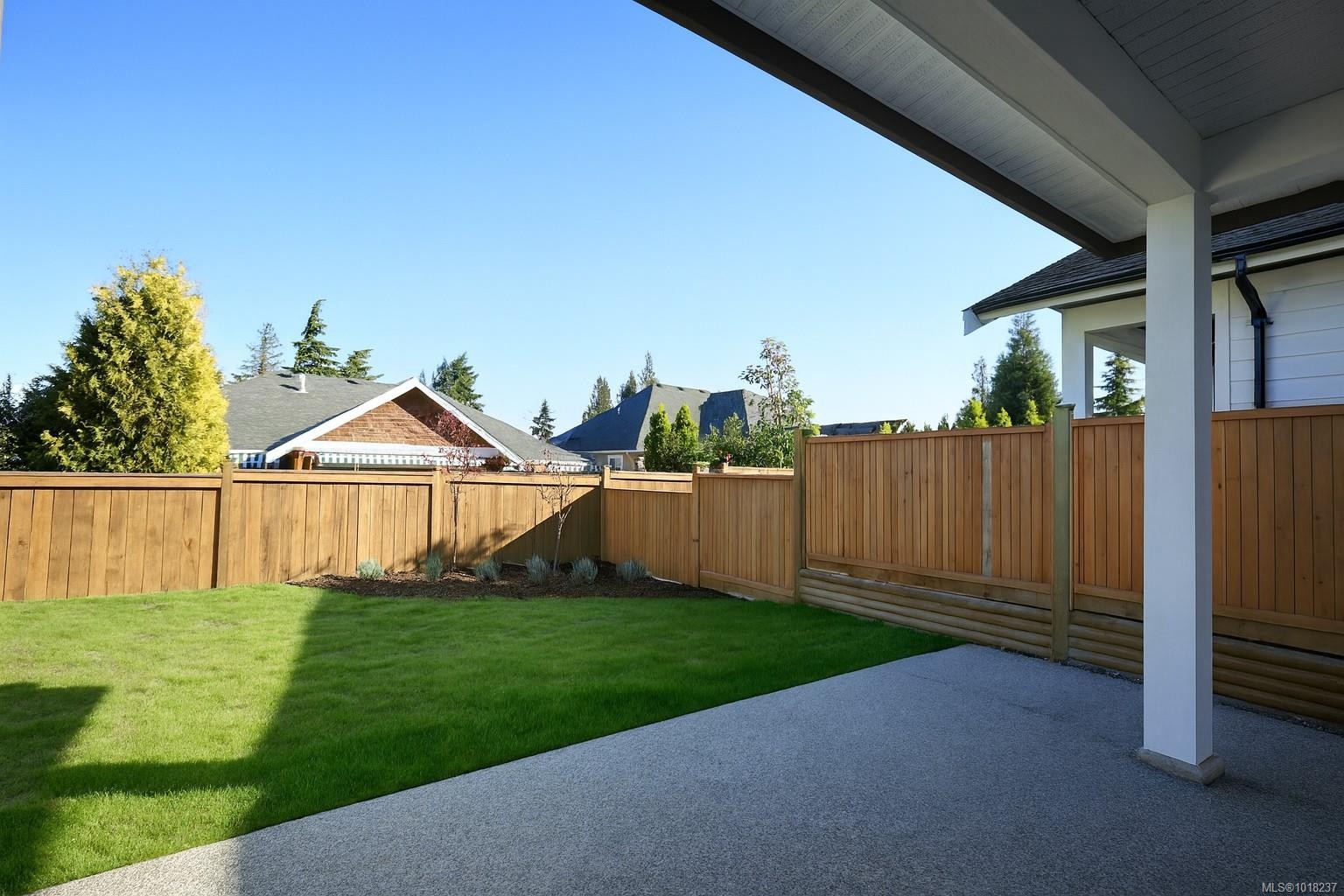 492 Hampstead St, Parksville, BC