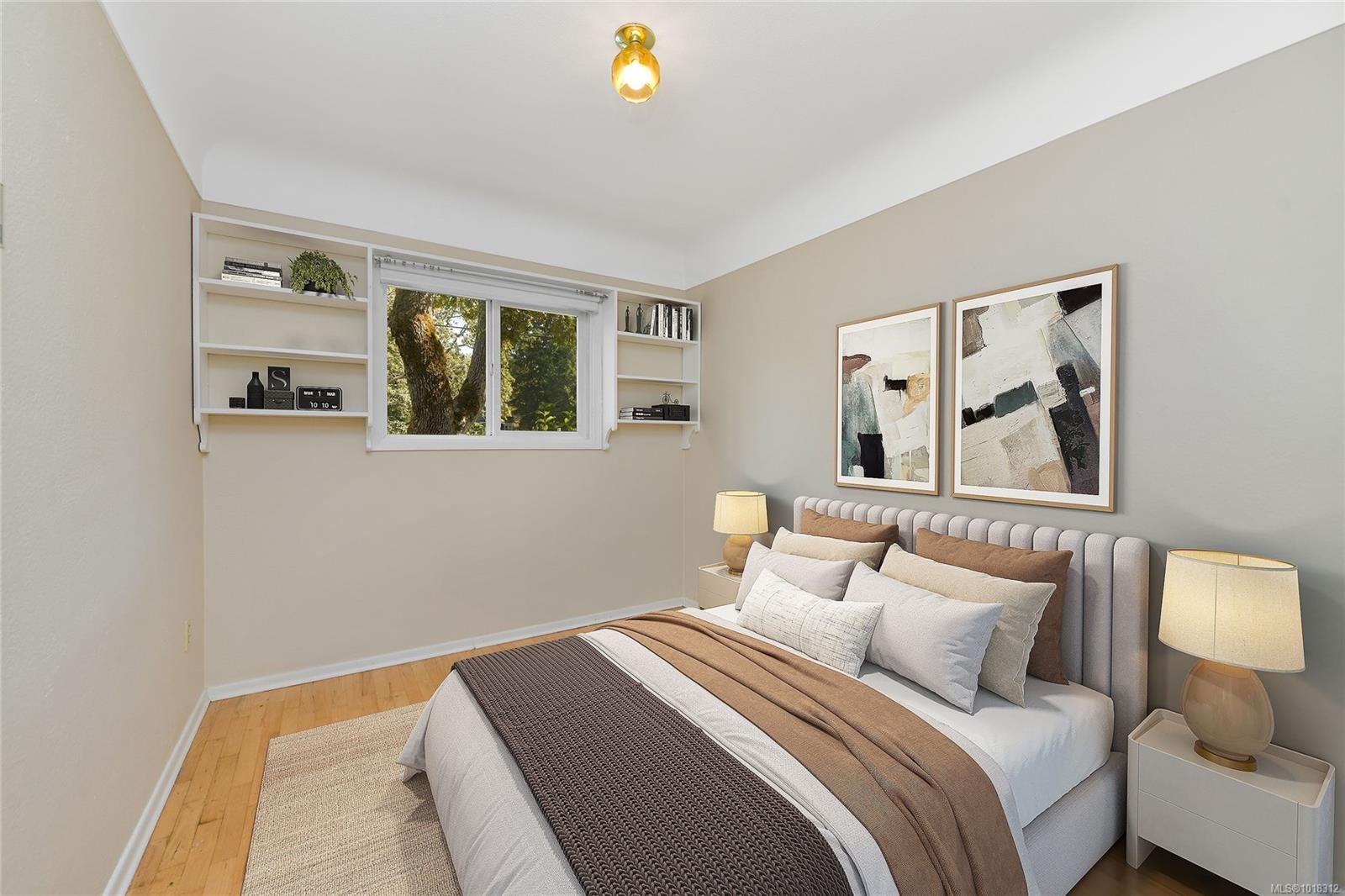 984 Brighton Cres, Victoria, BC