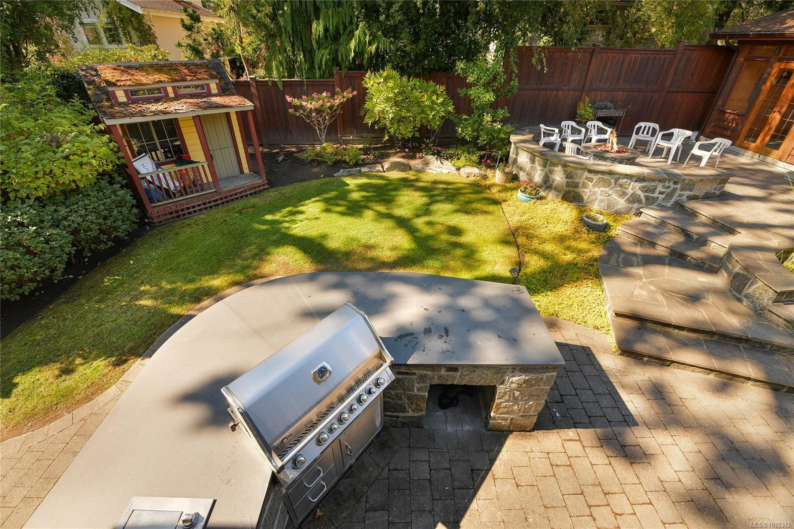 984 Brighton Cres, Victoria, BC