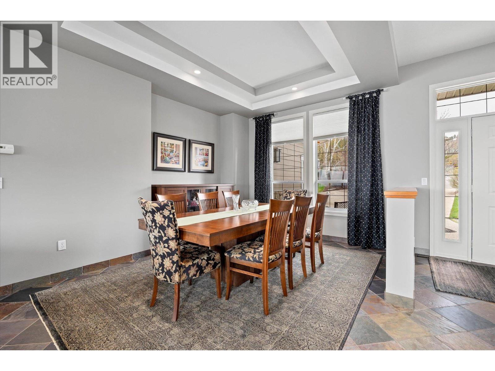 10726 Nighthawk Road Unit# 60, Lake Country, BC - Indoor Photo Showing Dining Room