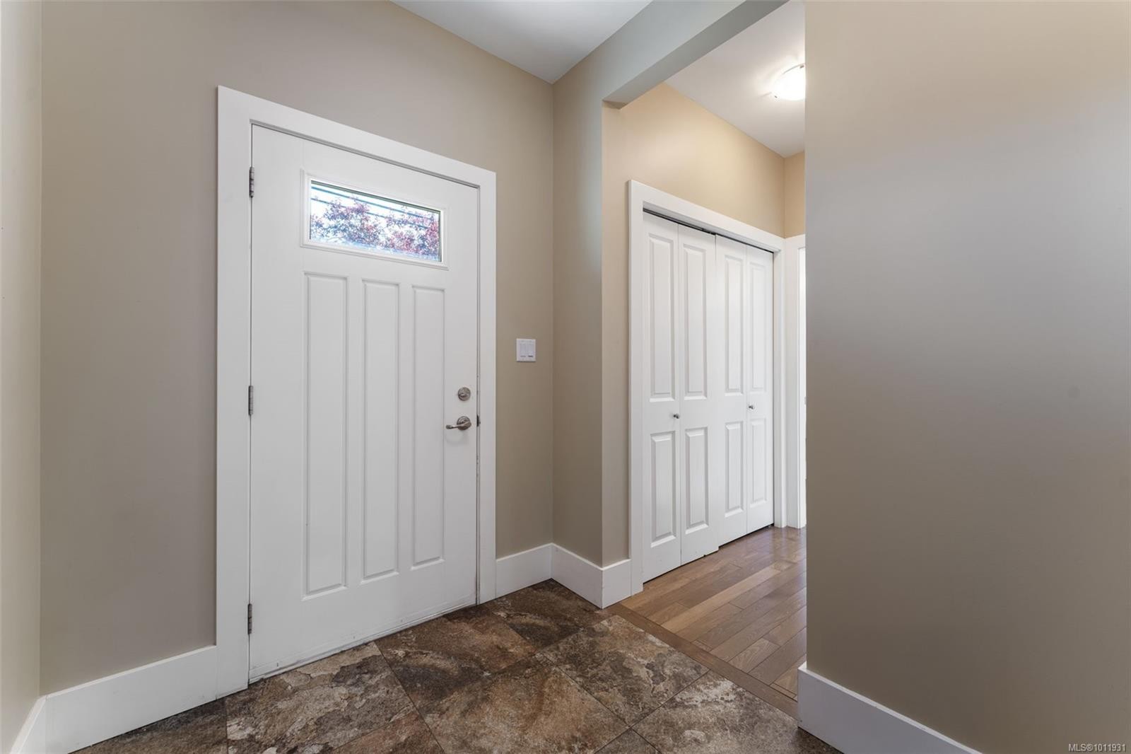 3-2449 Malaview Ave, Sidney, BC