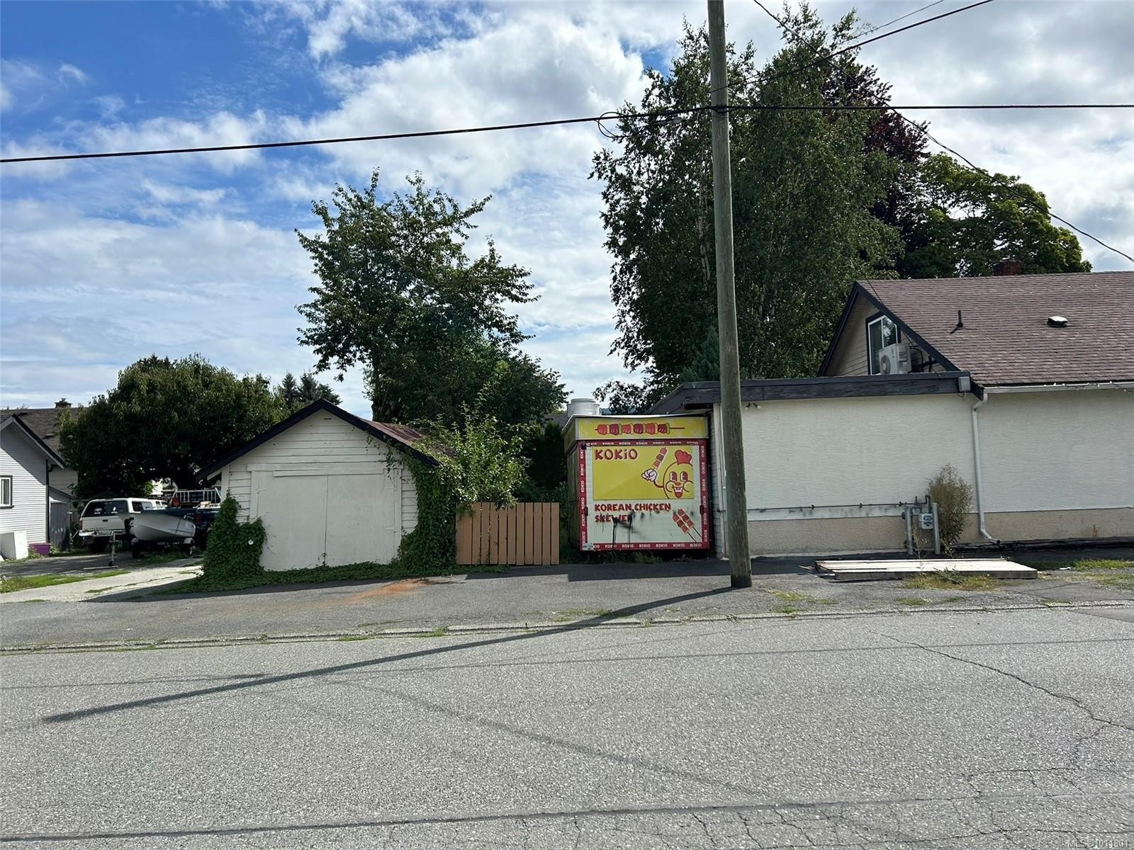 607 Coronation Ave, Duncan, BC