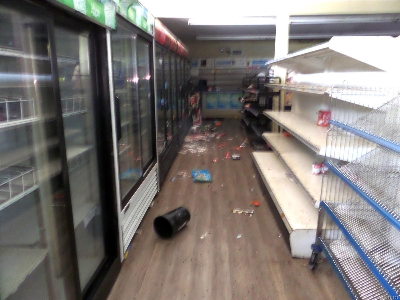 607 Coronation Ave, Duncan, BC