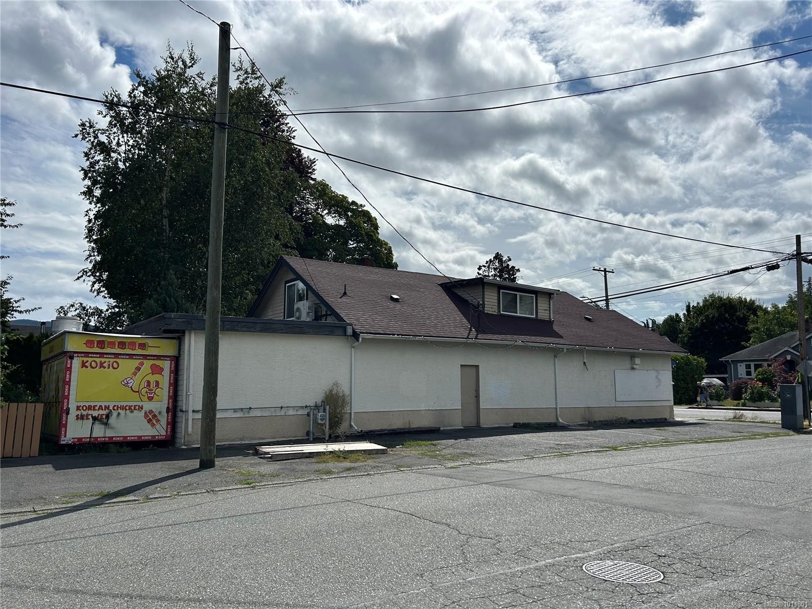 607 Coronation Ave, Duncan, BC