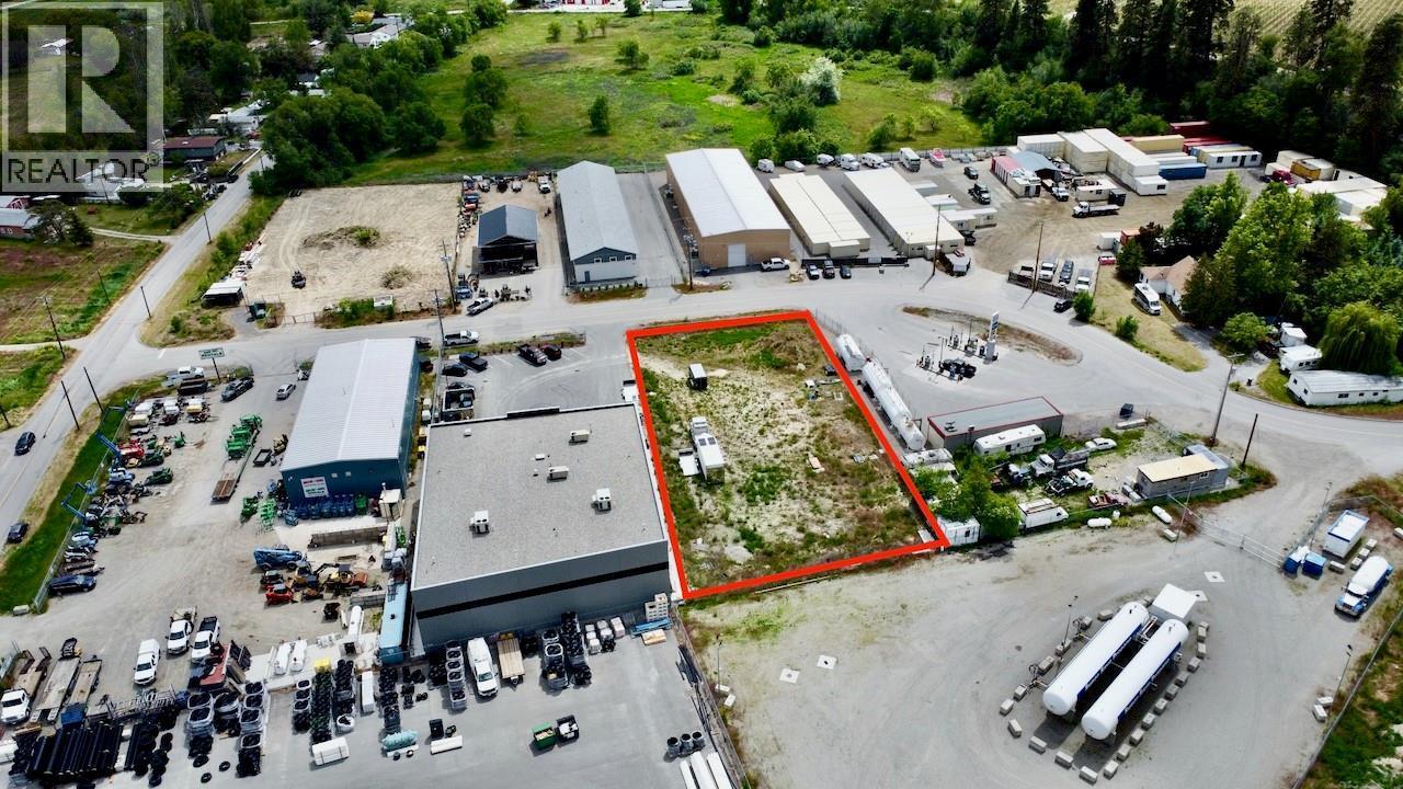 222 Maple Avenue, Oliver, BC