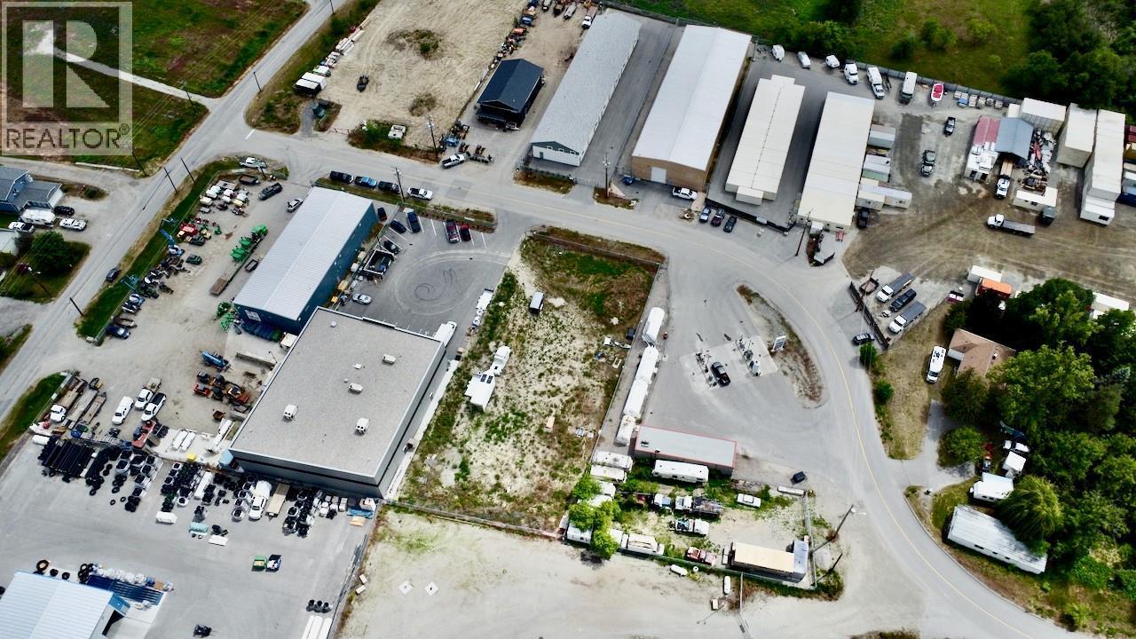 222 Maple Avenue, Oliver, BC