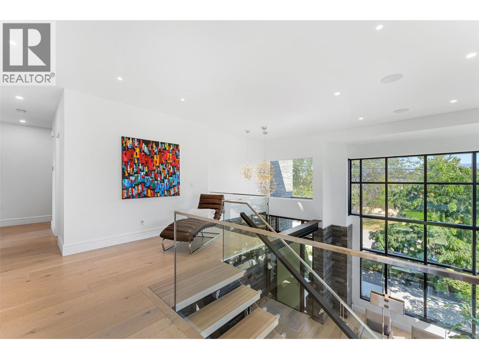 3460 Patsy Road, Kelowna, BC - Indoor