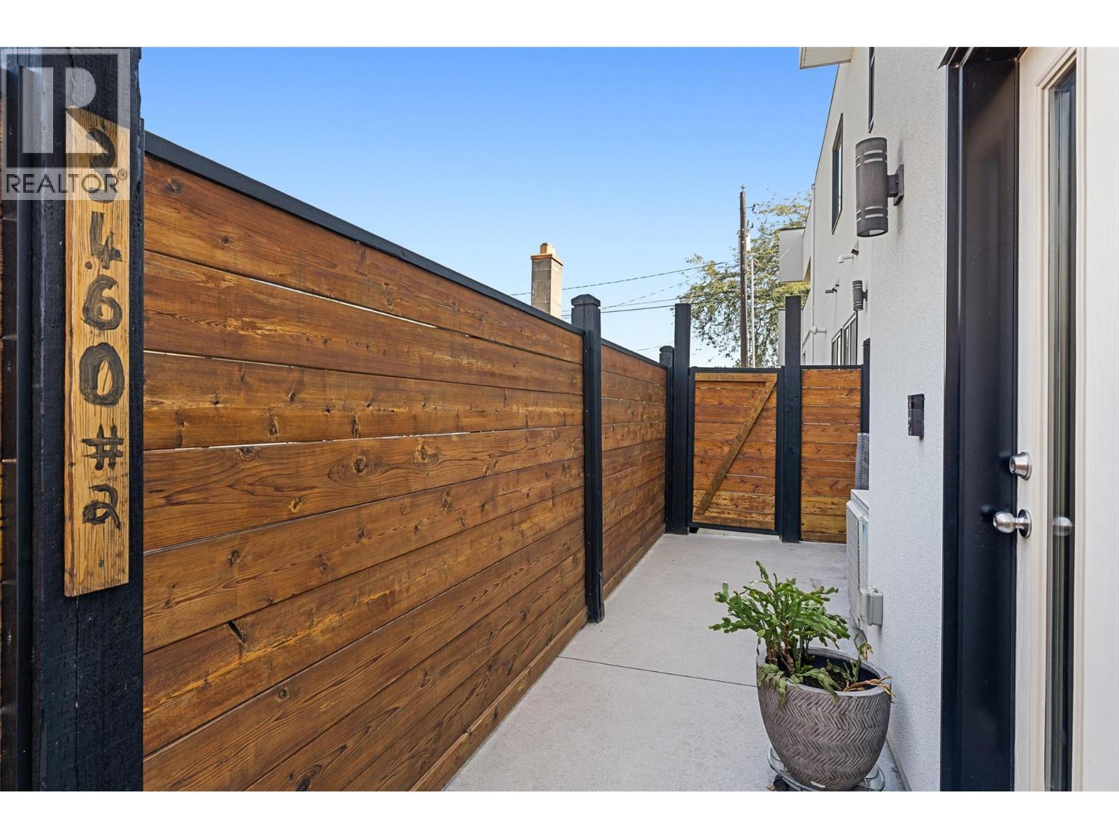 3460 Patsy Road, Kelowna, BC - Outdoor With Exterior