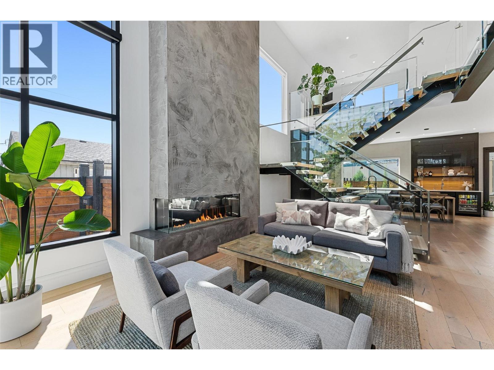 3460 Patsy Road, Kelowna, BC - Indoor