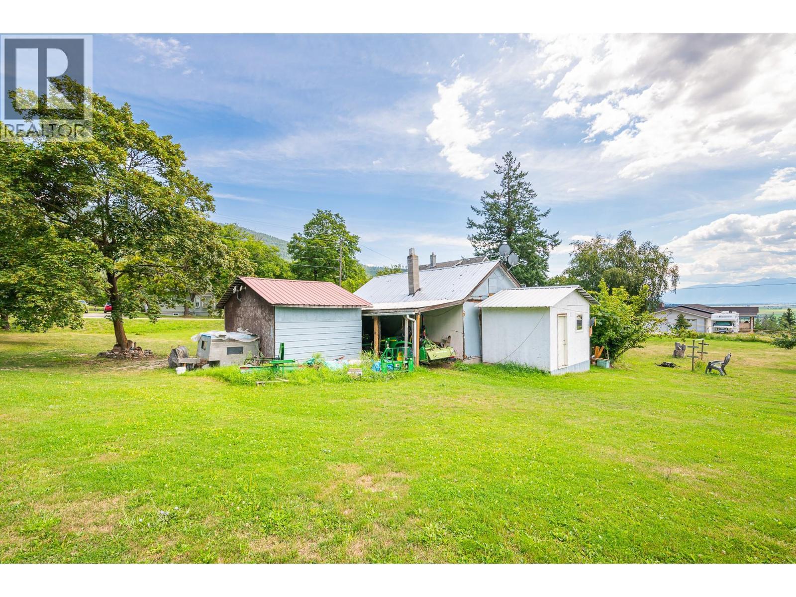 5315 Cory Road, Wynndel, BC - Outdoor