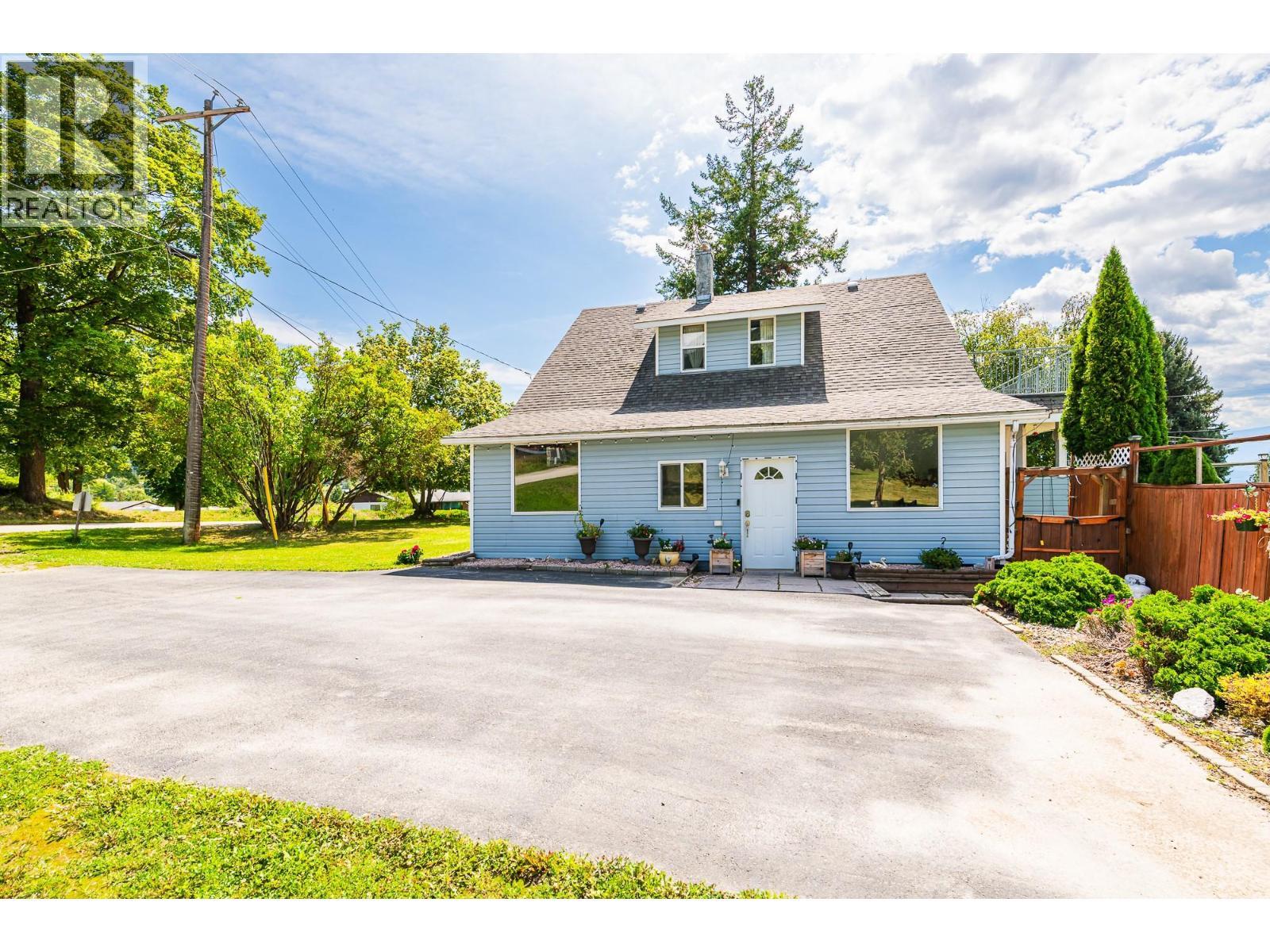 5315 Cory Road, Wynndel, BC - Outdoor