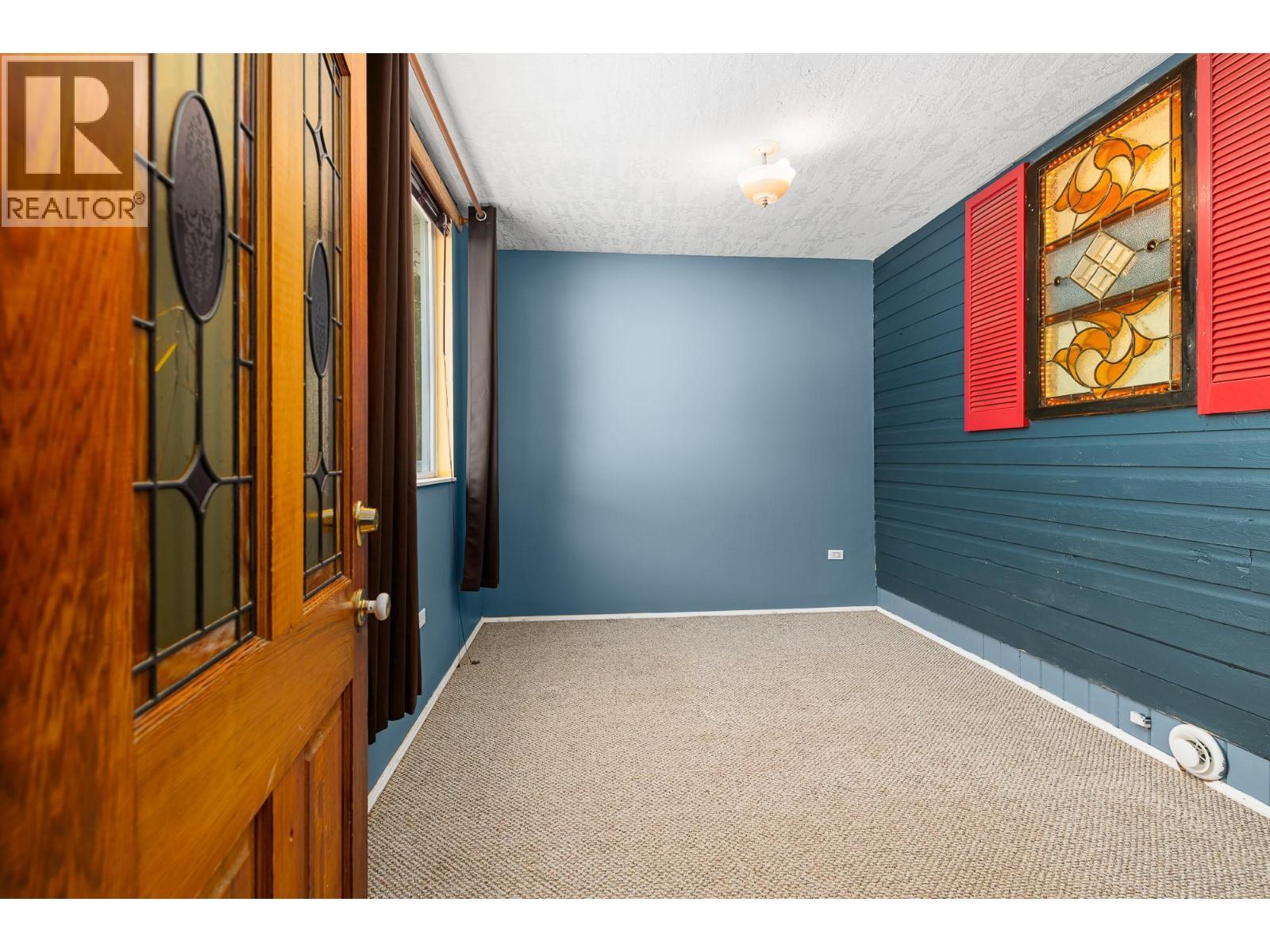 5315 Cory Road, Wynndel, BC - Indoor Photo Showing Other Room