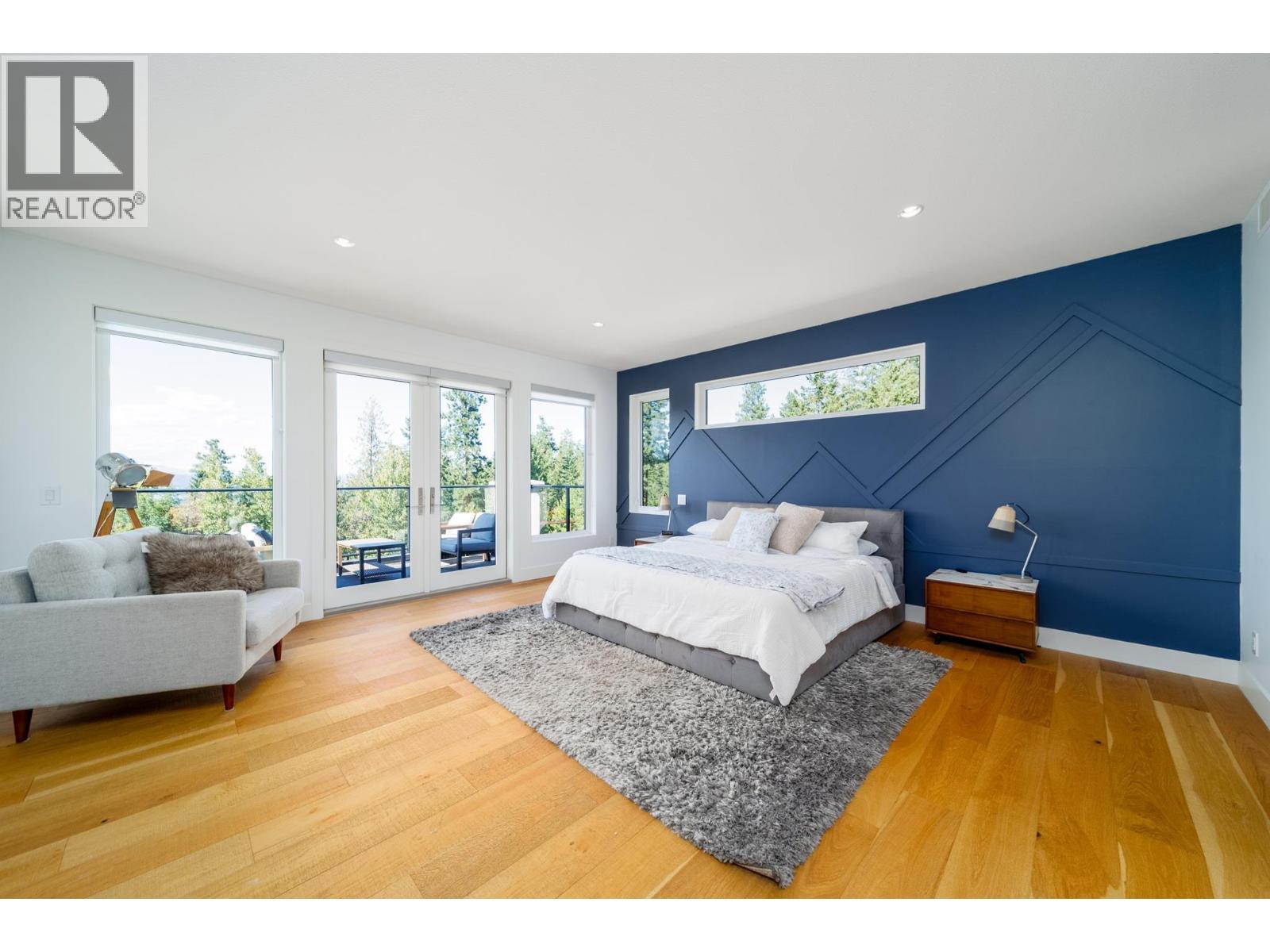 4451 Hayes Road, Kelowna, BC - Indoor Photo Showing Bedroom