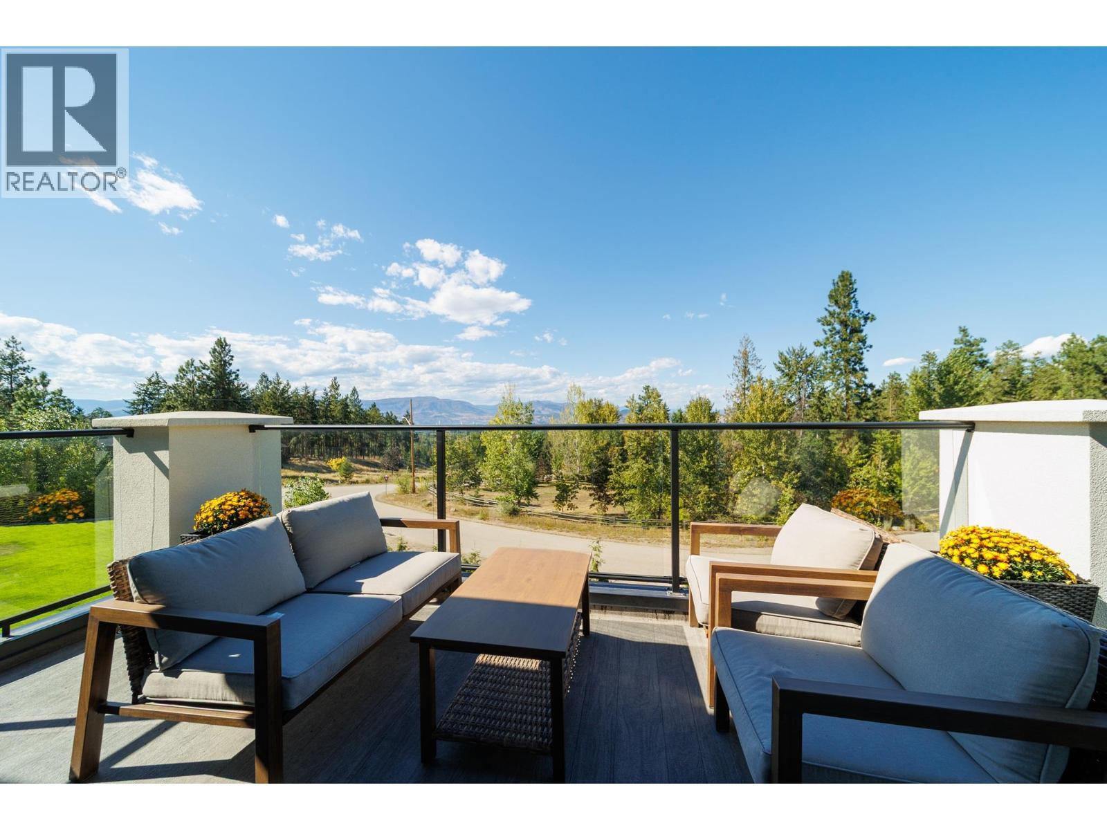 4451 Hayes Road, Kelowna, BC - Outdoor With Exterior