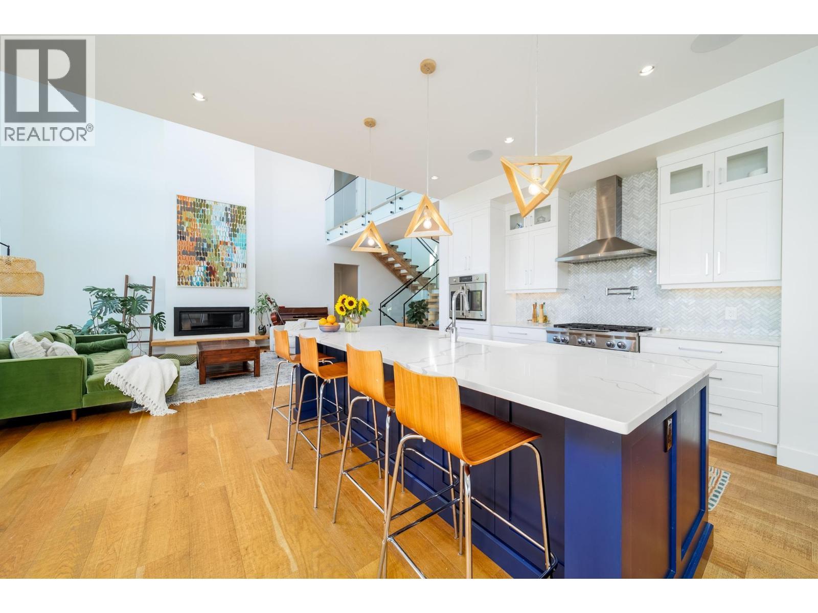 4451 Hayes Road, Kelowna, BC - Indoor Photo Showing Other Room