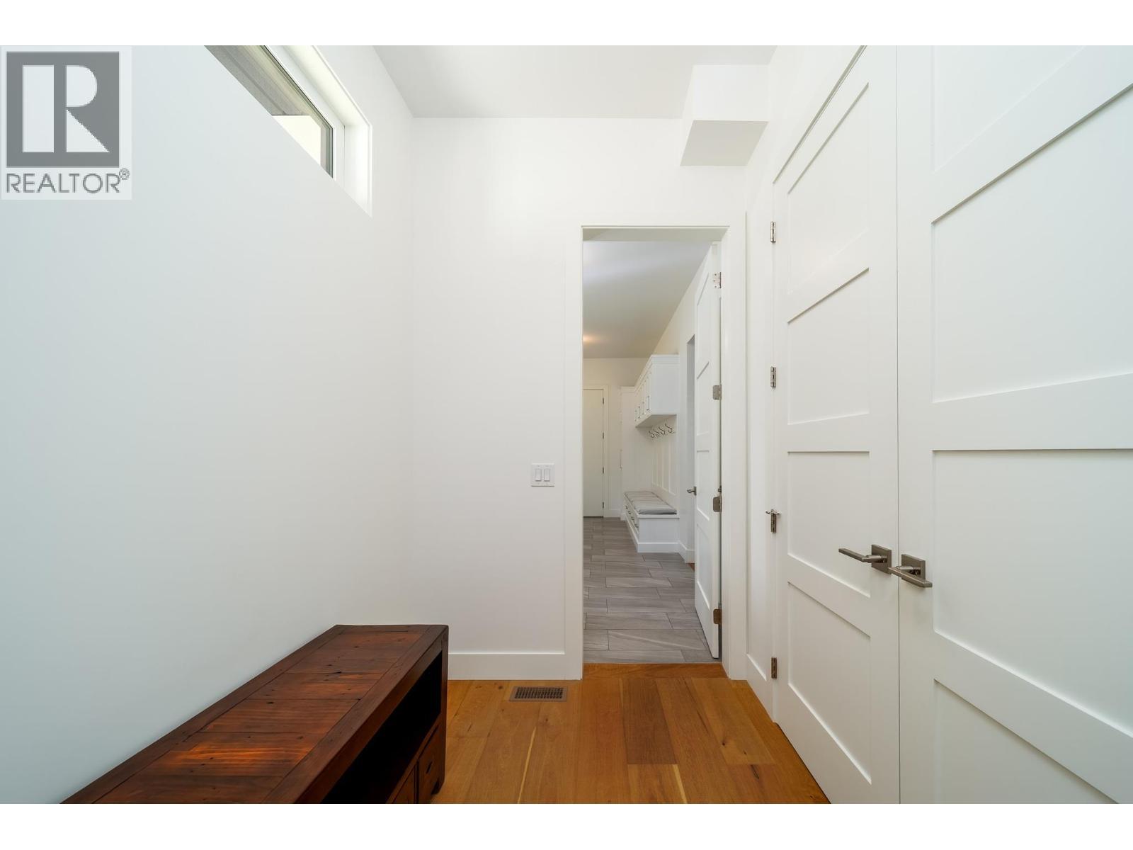 4451 Hayes Road, Kelowna, BC - Indoor Photo Showing Other Room